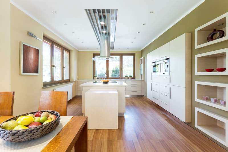 bright-functional-kitchen-with-kitchen